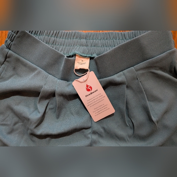 NWT Women's Teal Wide-Leg Pants - Picture 6 of 7